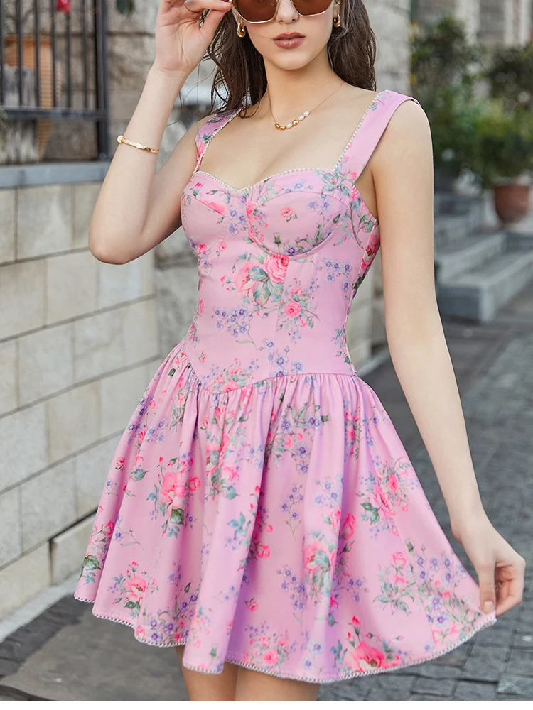 NewAsia doux dos nu mode Ditsy Floral à lacets bretelles Mini robe Y2K moulante robes élégantes jolies femmes robes de soirée