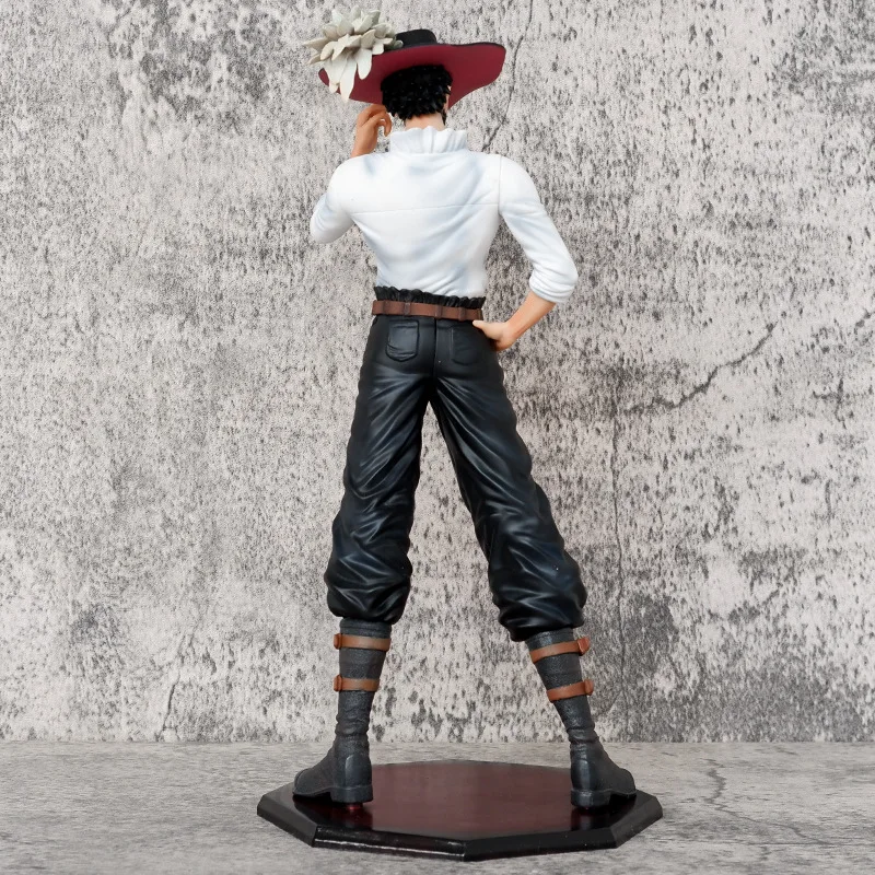 新リリースワンピース白制服イーグルアイチョッパーミホーク Abs プラスチックアクションフィギュアデスクトップ装飾グッズギフト