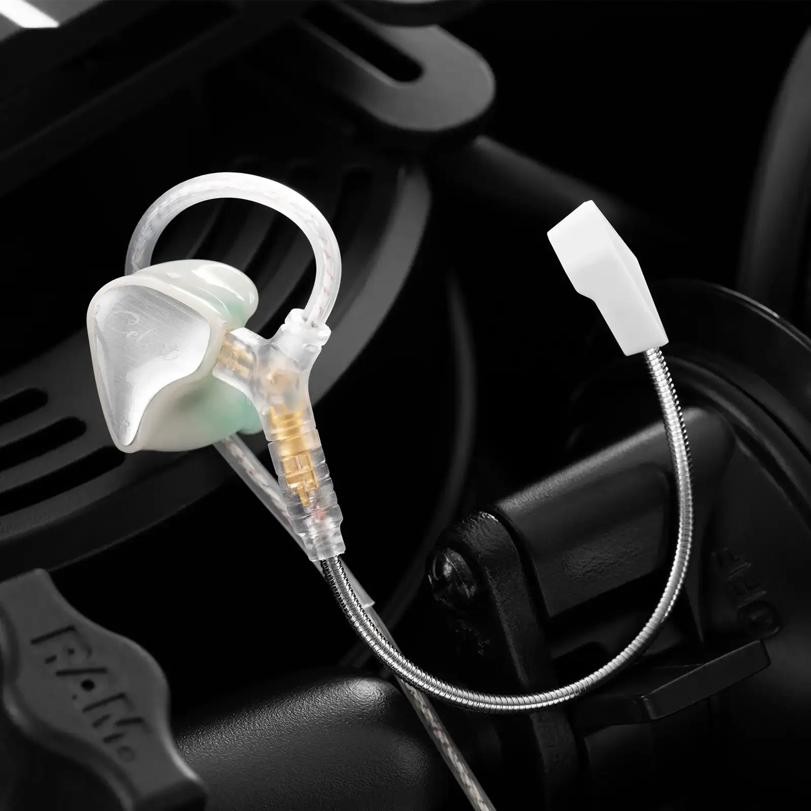 Kinera Celest Wyvern Pro 10Mm LCP Earphone Driver Dinamis Diafragma Kristal Cair dengan Mikrofon Boom Dapat Dilepas Headset IEM