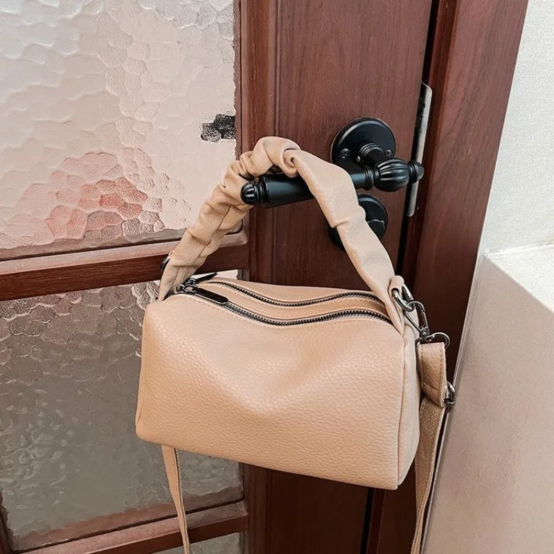 

Luxury Simple Shoulder Bag And Popular Designer Diaper Bags For Women Fashionable Leather Elegant Handbag