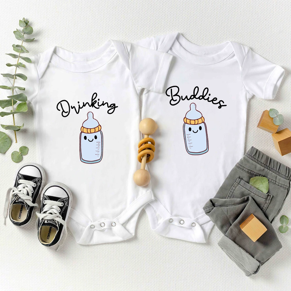 Funny Twin Baby Onesies, drinking buddies, manga curta, algodão, roupas recém-nascidas, roupas infantis, pijamas meninos e meninas, verão