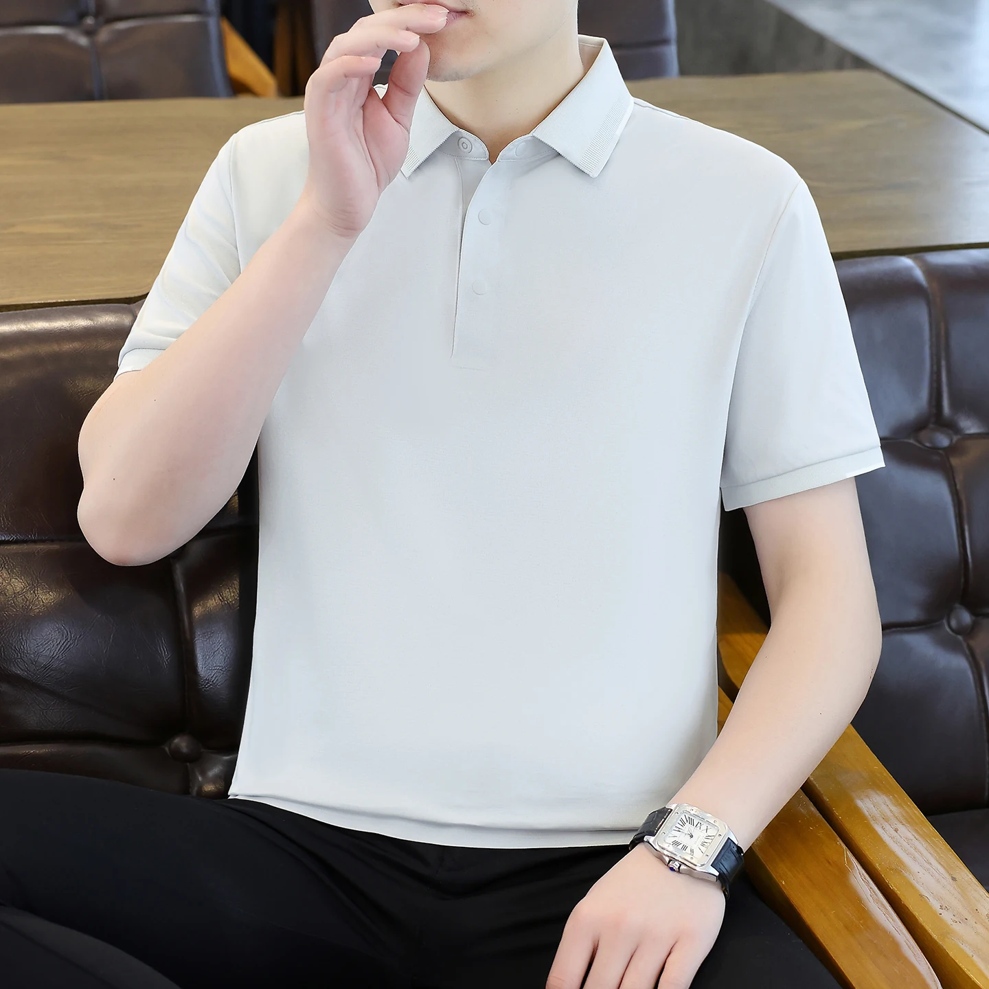 Summer New Style Men's Silk Short-Sleeved Seamless POLO Shirt with Polyester Moisture-Wicking