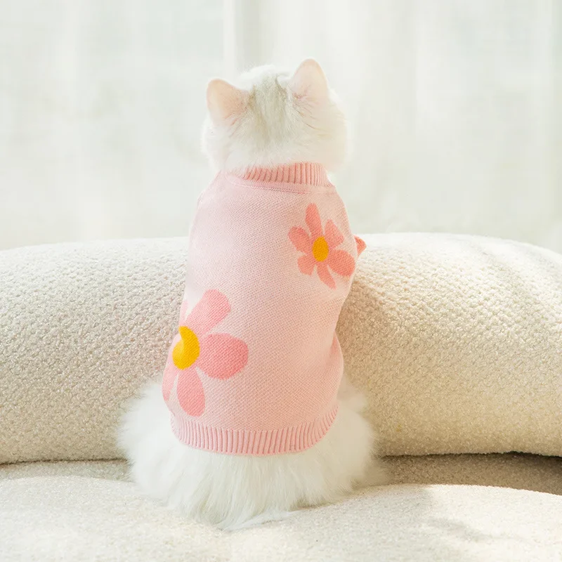 Pet Sweater Autumn Fresh Flower Jacquard Knitted Cardigan Sweater Blue Cat Puppet Cat Hair Proof Cat Clothes