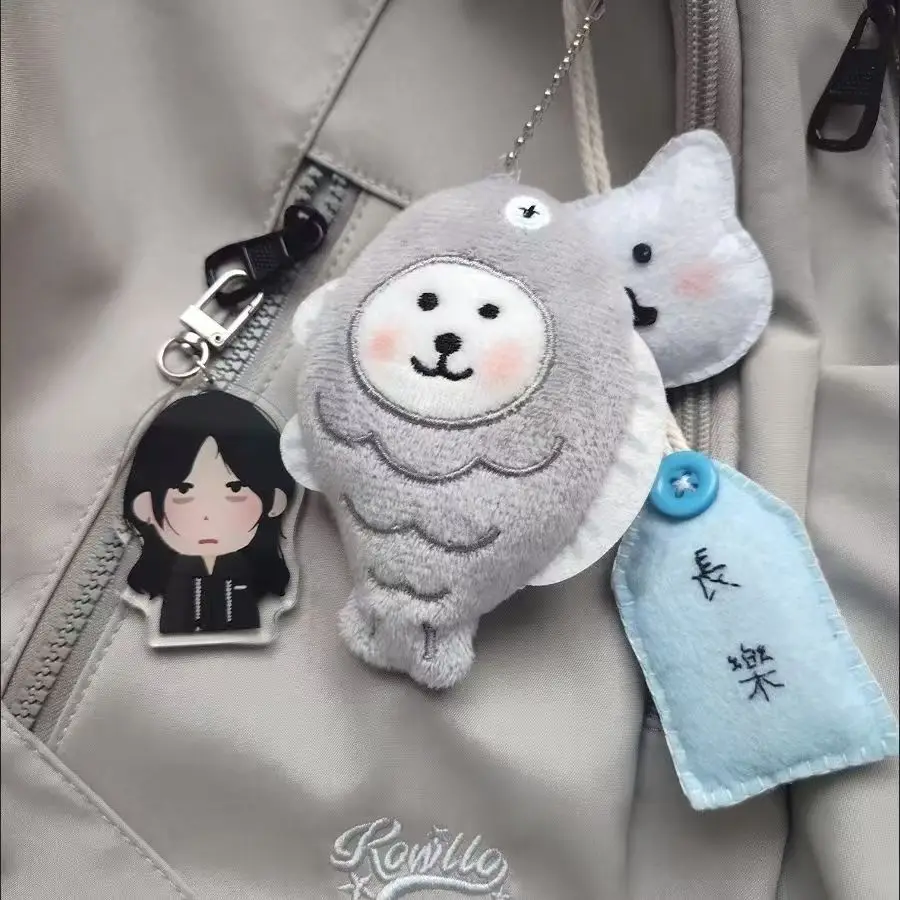 พวงกุญแจตุ๊กตาหมีขนมปังปลาเค็มน่ารักสไตล์การ์ตูนสร้างสรรค์  จี้รูปหัวใจสำหรับสาวๆ