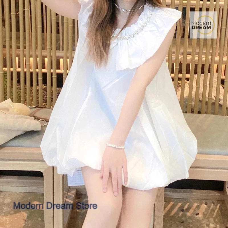 

Pure and sweet Korean version wearing a gentle ruffled skirt summer V-neck nail drill temperament sleeveless loose short dress.