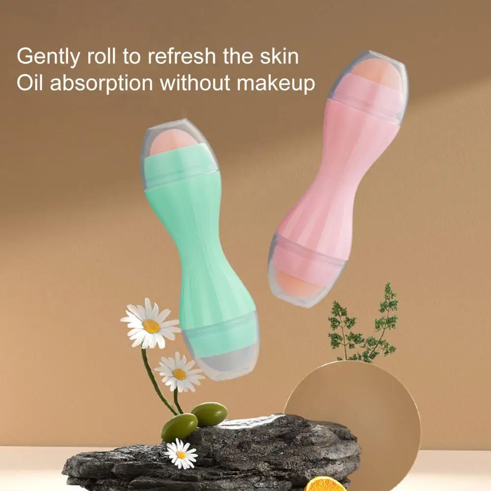 Oil Absorbent Roller Oil Absorbing Roller with Volcanic Stone for Face Oil Control Makeup Removal Pocket for Absorption for Skin