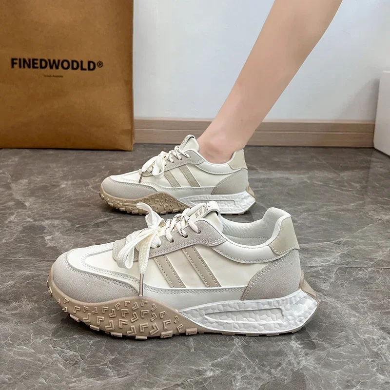 أحذية نسائية بنعل سميك، أحذية رياضية صيفية كاجوال من الجلد المرقعة، أحذية مفلكنة كاجوال للنساء