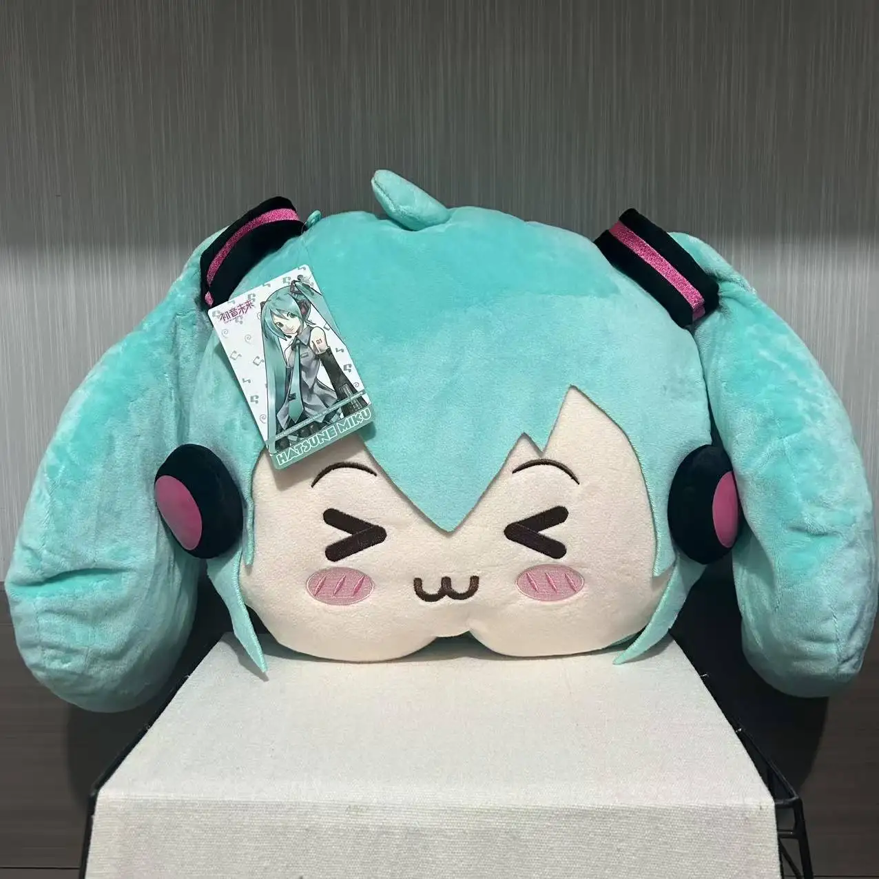 

Genuine Anime Hatsune Miku hug pillow Kawaii Figure Model Dual use air conditioning blanket Toys Doll Cosplay props Gifts