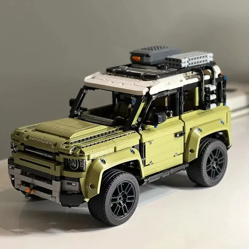 

2573PCS Technical Land Off-road Defender Sports Car Building Blocks 42110 MOC Bricks for Boys Vehicle Toys Gift For Children
