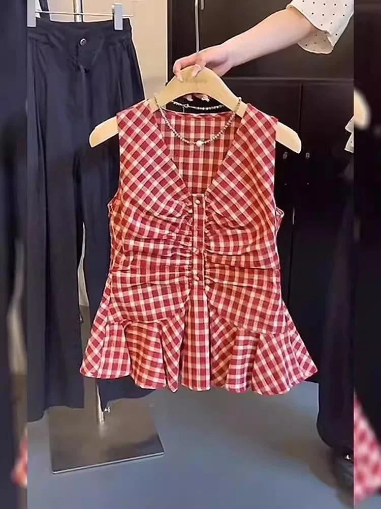 

Red V-Ne Plaid Svel Slim Fit irt Women's Faion Summer 2025 Advanced Sle Gown with Squeezing Design ter Top