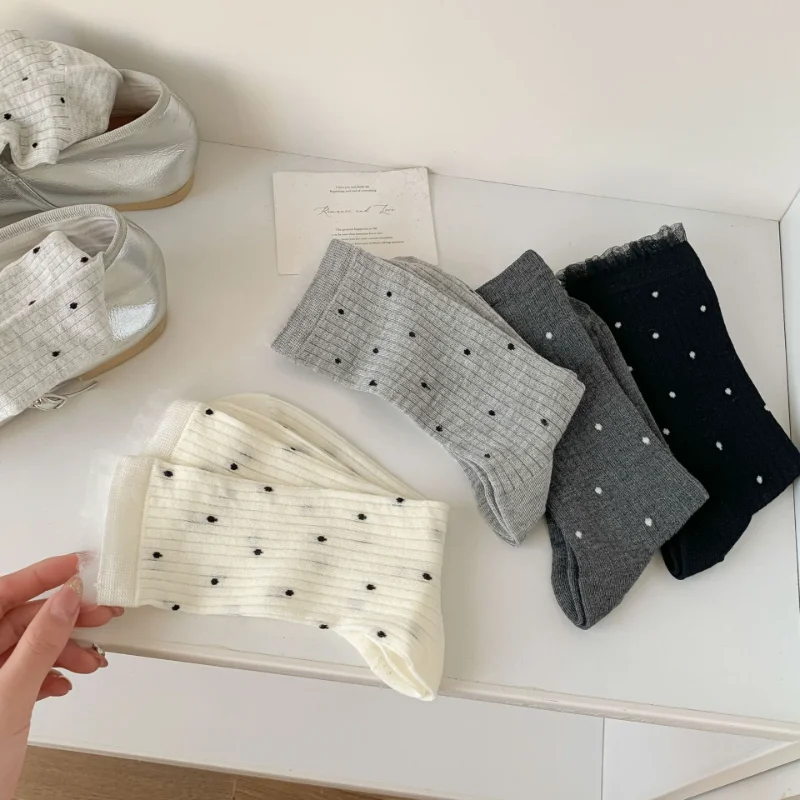 Letnie damskie skarpetki z włókna bambusowego oddychające odprowadzające wilgoć skarpetki Mid Crew Dot koronkowe wykończenia wzór w paski cienkie skarpetki na co dzień