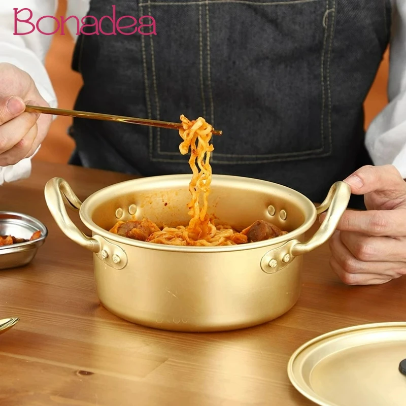 

Korean Style Instant Noodle Bowls Creative Ramen Bowl With Handle Golden Metal Salad Bowl Restaurant Home Kitchen Accessories