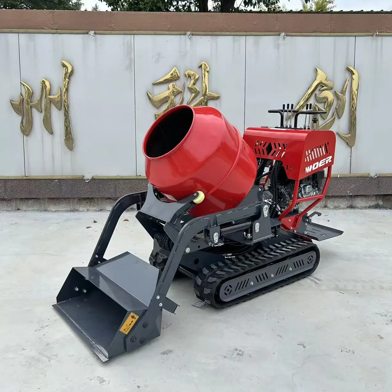 Woer Self Loading Concrete Mixer Dumper Machine Hydraulic Diesel Concrete Mixer Mobile Portable Concrete Mixer Equipment