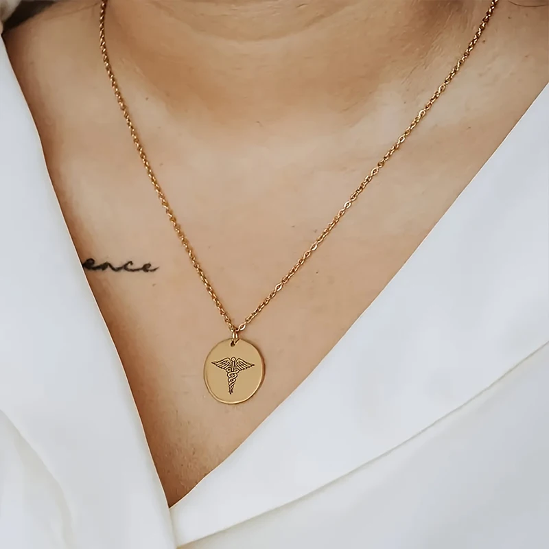 Personlized Customized Photo Necklace Stainless Steel Laser Engraved Pendant With Adjustable Thoughtful Gift For Medical Workers