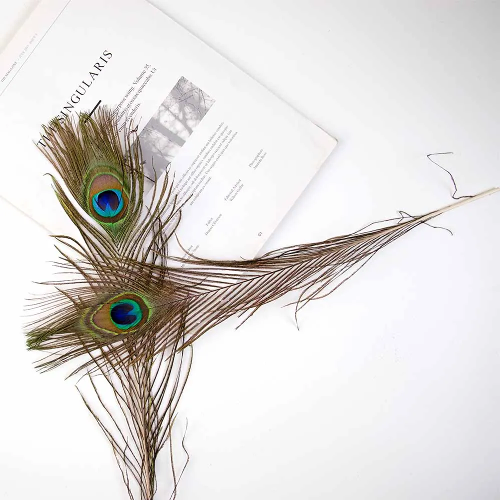 

Натуральные перья павлина оптом, 25-45 см, для рукоделия, изготовления украшений, декора свадеб, дома, отелей, центральных элементов декора, варианты 10/20/50/100 шт.