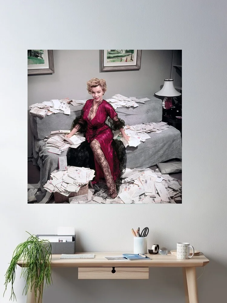 Slim Aarons 'Fan Mail', Print Art Canvas Poster, Living Room, Home Wall Decor Picture
