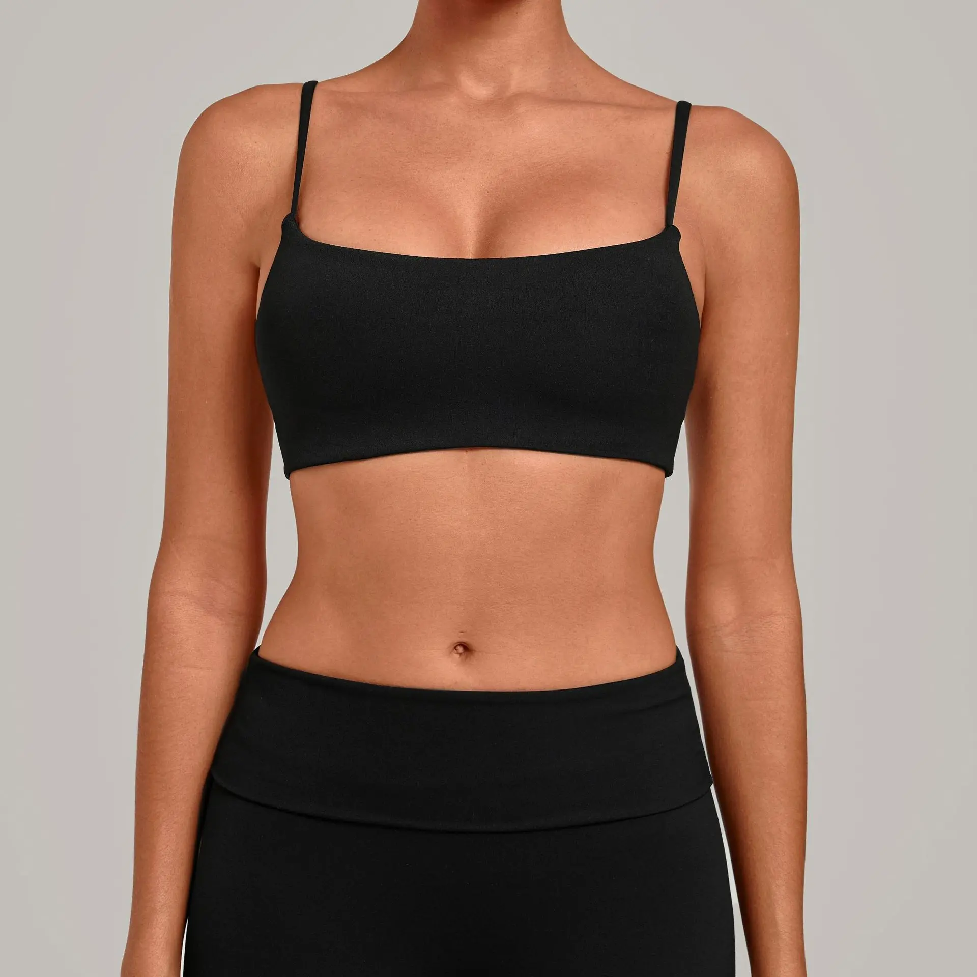 Wholesale Sports Bra Padding Yoga Gym Top Woman Activewear Pilates Clothes Fitness and Training Apparel Black Green Purple Navy