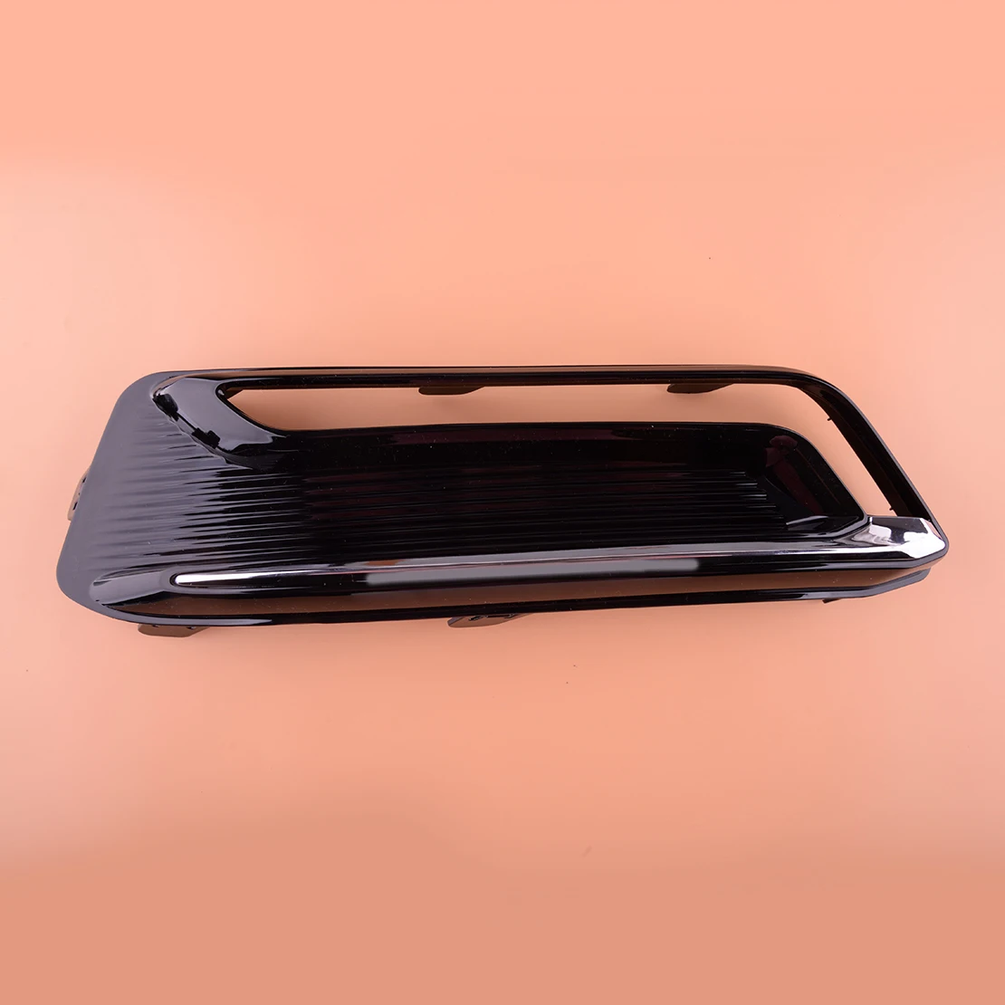 

GM1039166 13730161 23455346 Right Front Bumper Fog Light Bezel Cover Lamp Trim fit for Chevrolet Impala 2014-2017 2018 2019 2020