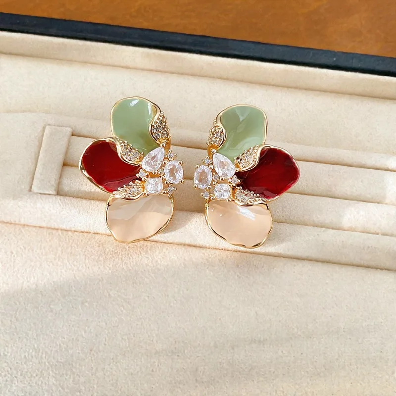 Vintage Color Block Enamel Petal Stud Earrings for Women, Irregular Zircon Inlaid Studs, Banquet Wedding Jewelry Gift