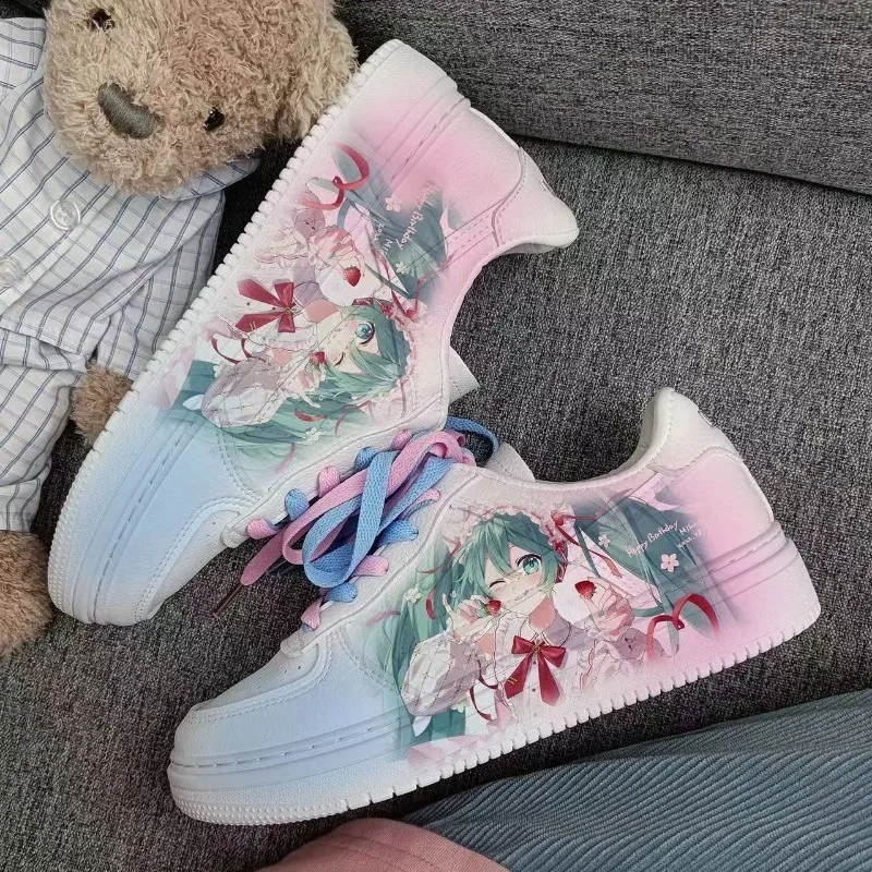 Two-dimensional Yuan Hatsune Miku Board Shoes New 2025 Casual Versatile High-top Platform Sneakers Casual Series Holiday Gifts