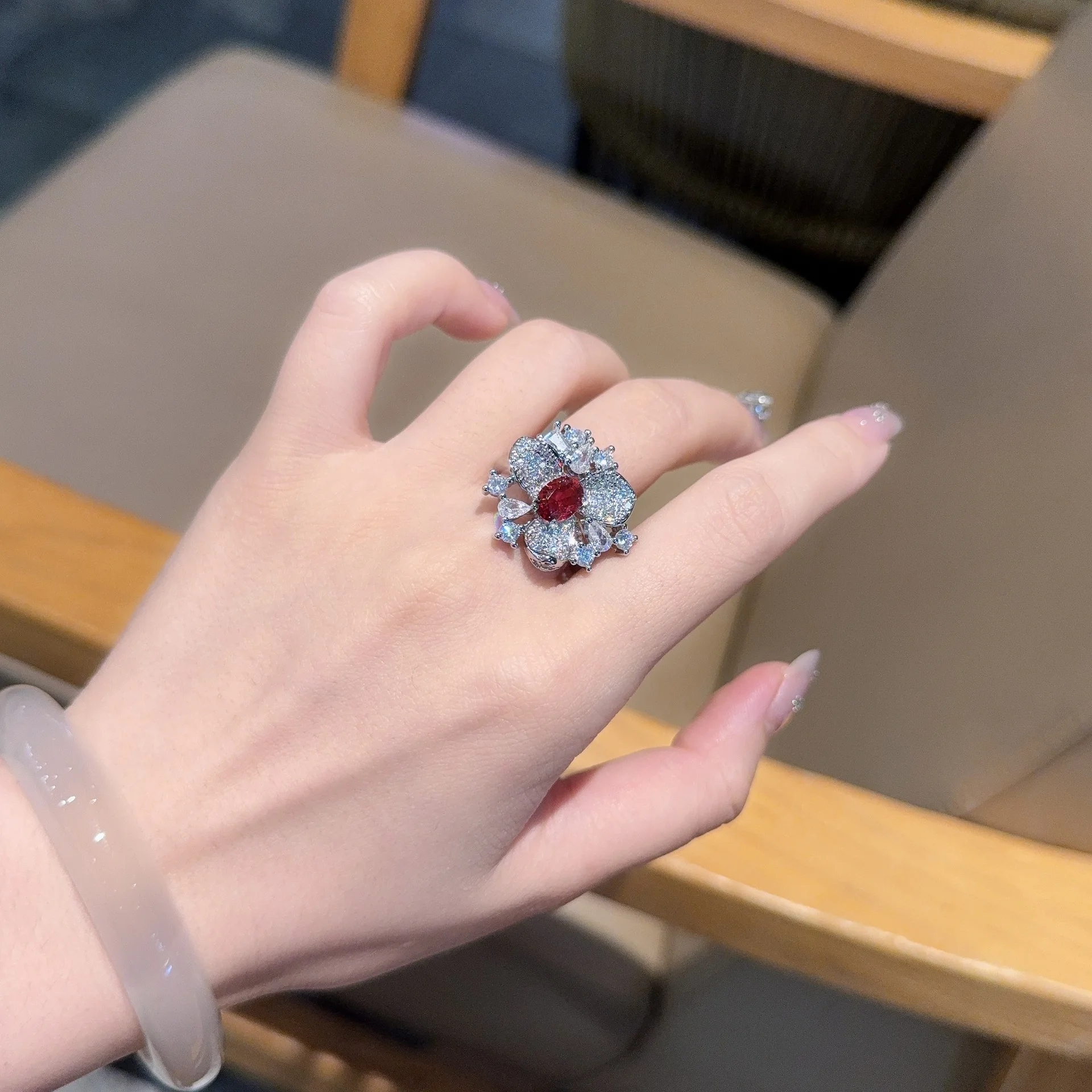 

Sparkling micro inlay diamonds irregular droplet flower ring fashion and high-end elegant ruby rings for women wedding jewelry