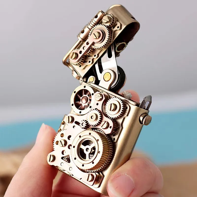 Mechanical Creative Pure Copper Torrance Kerosene Lighter Zorro Steampunk Lighter Gear Linkage  Personality Men's Gift