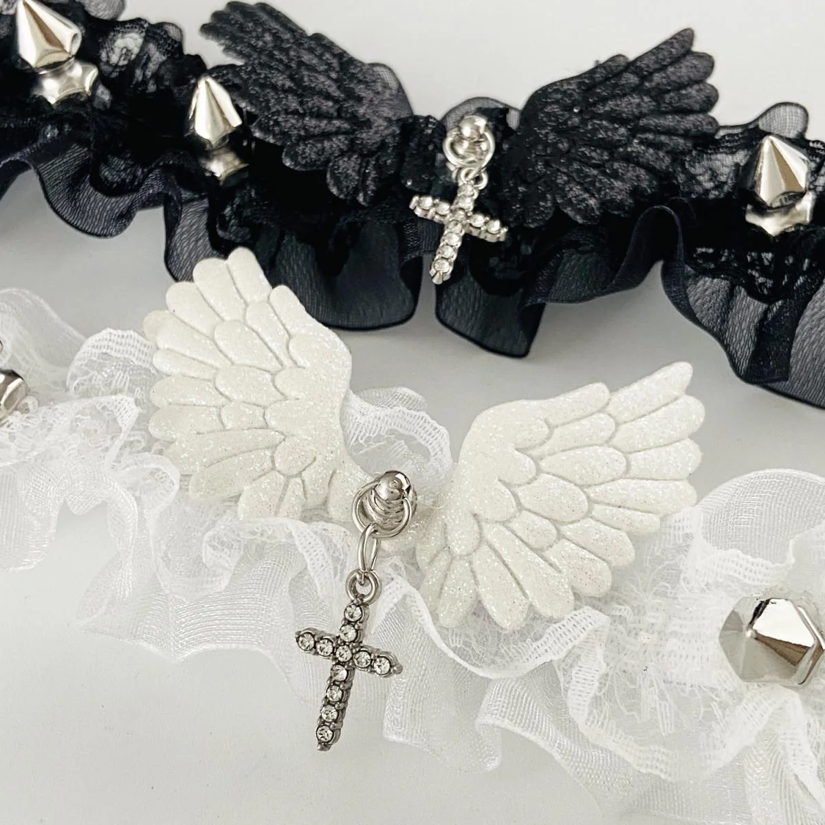 

Sexy Black White Lace Lolita Collar Gothic Crystal Cross Pendant Angel Wings Rivet Choker Necklace For Women Punk Party Jewelry