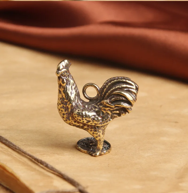 Antique Copper Rooster Figurine Desktop Decor Ornaments Novelty Brass Zodiac Chicken Pendant for Keychain DIY Accessories Gift