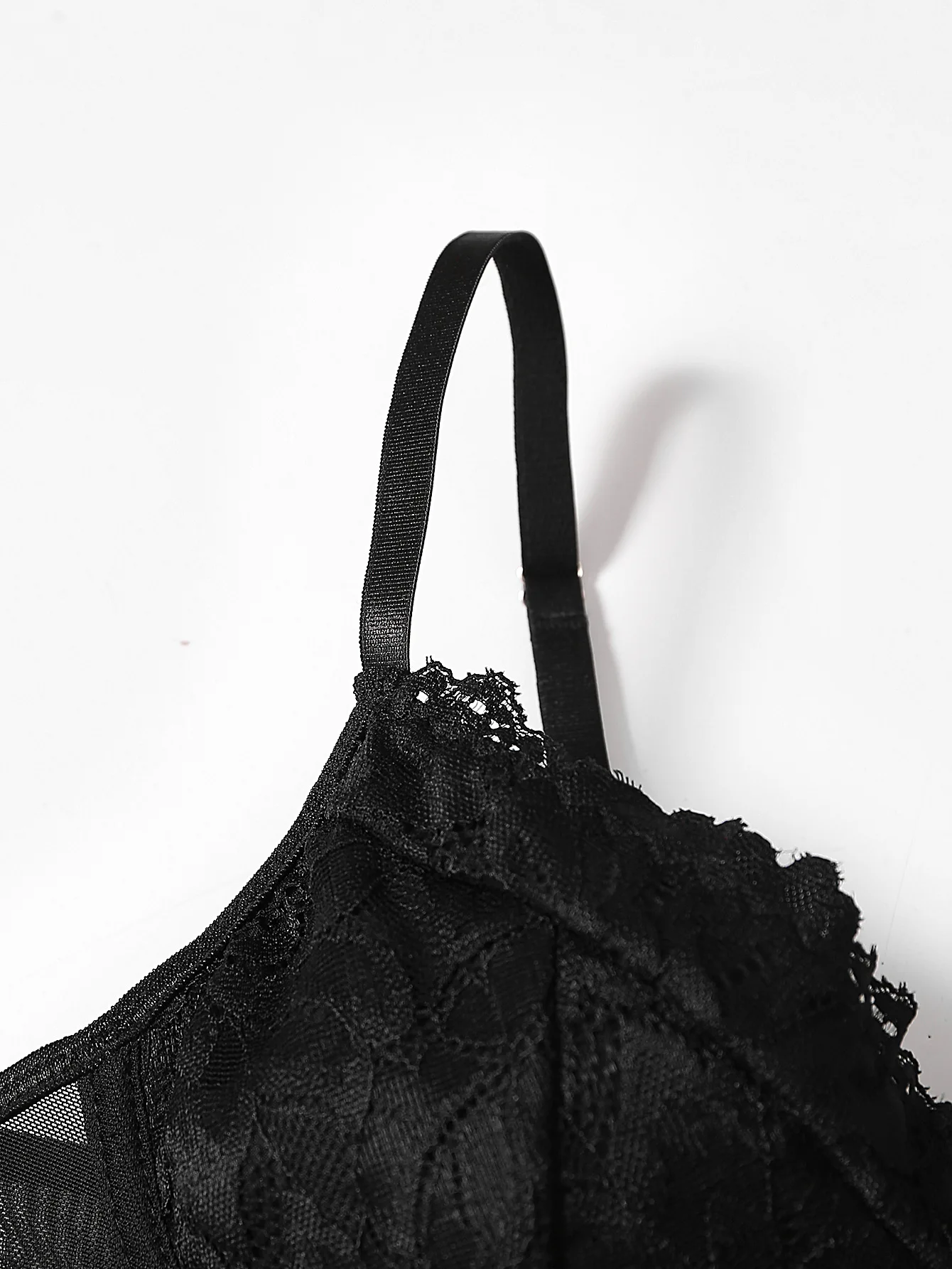 ヨーロッパとアメリカのセクシーな純粋な欲望レースレースメッシュセクシーなストリート痩身と痩身バックレスジャンプスーツ