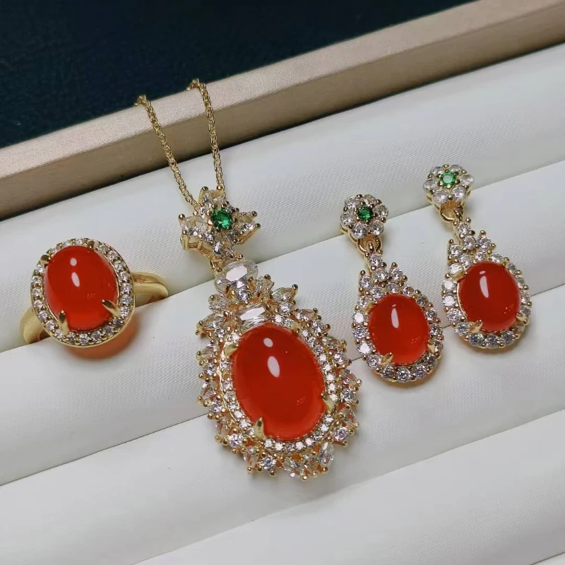 

Exquisite Fashion Temperament Red Three-piece Set, Retro Jewelry