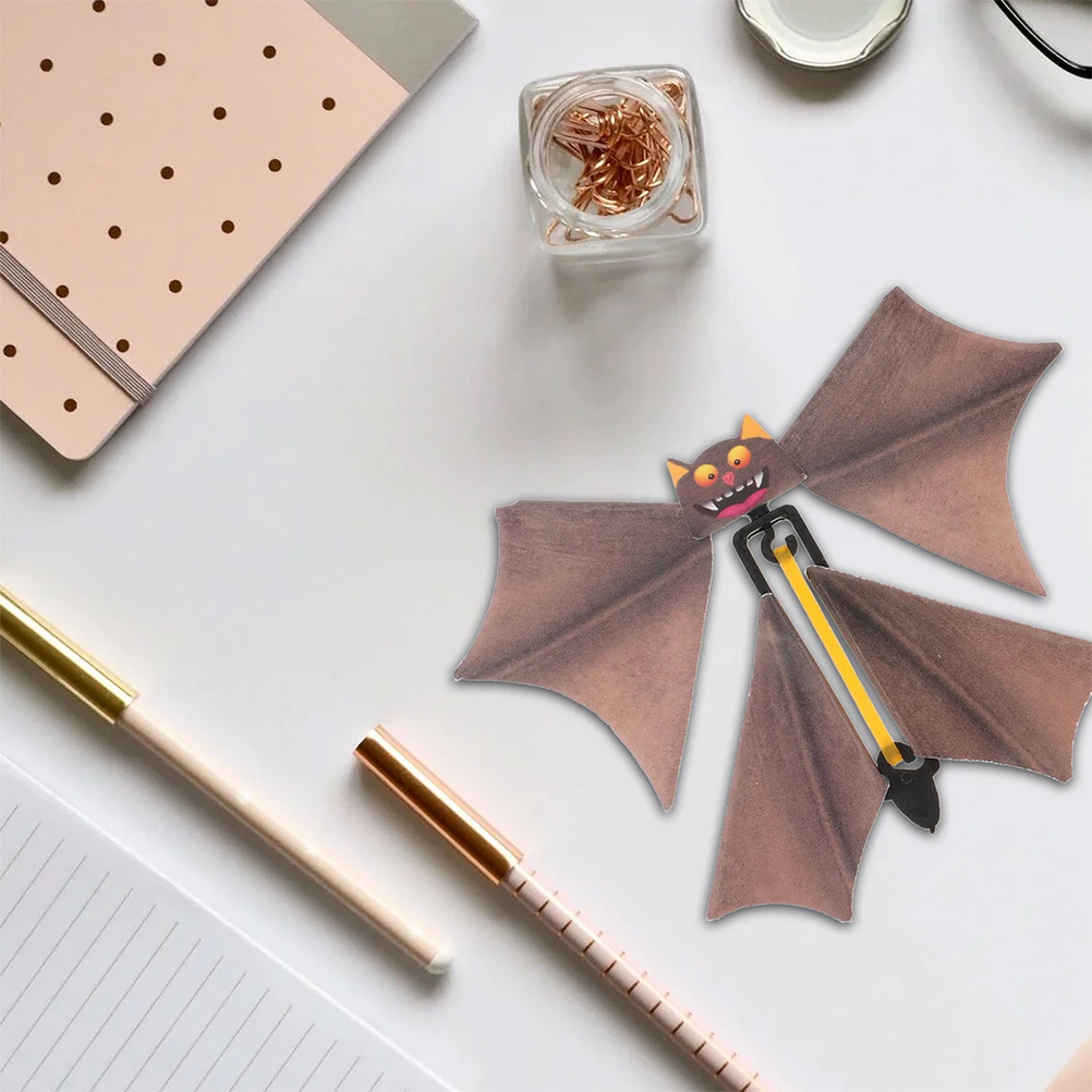 

8pcs Props Flying Wind Up Surprise Prank Gadget For Halloween Party Decoration Scary Trick Performance Decompression