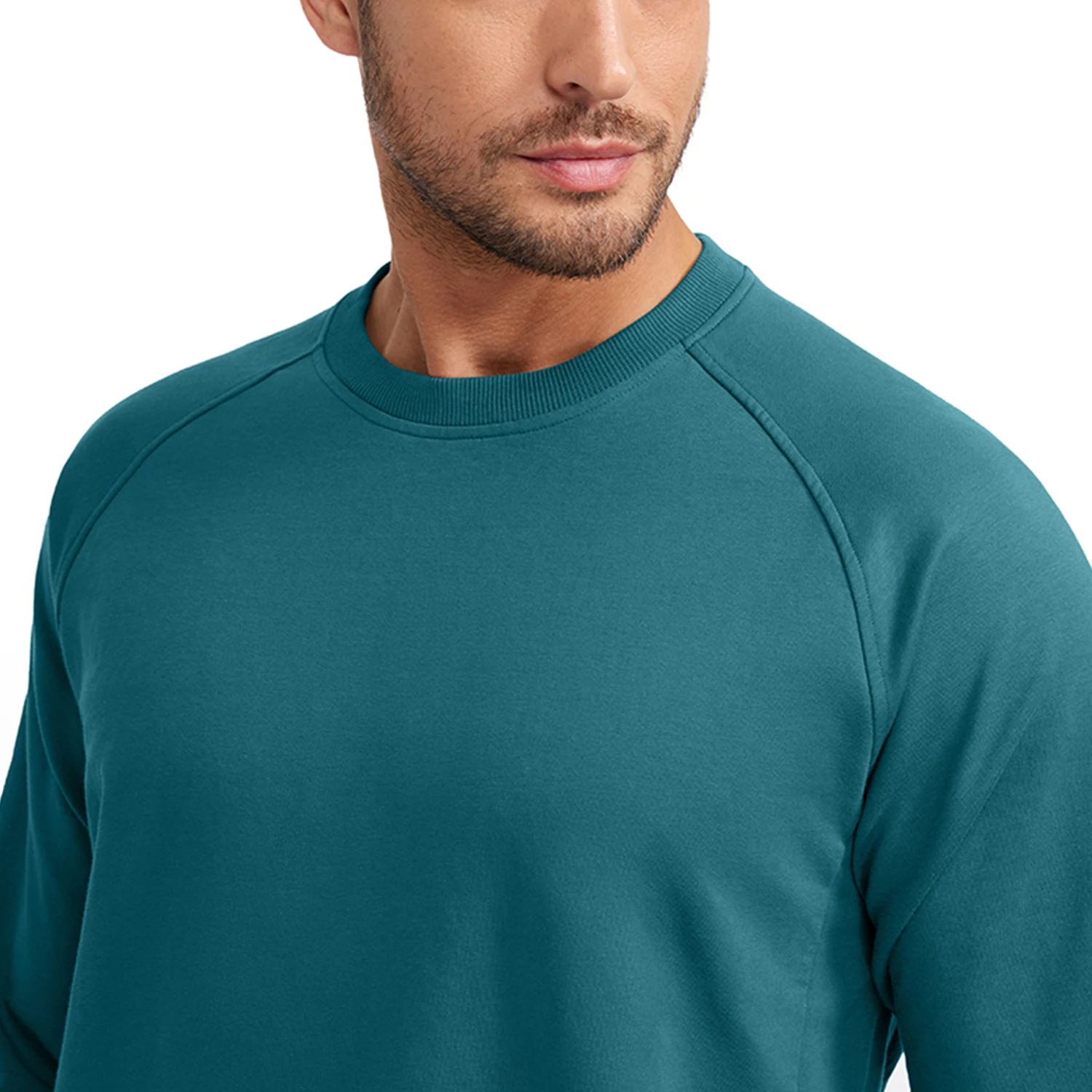 CRZ YOGA Winter Mens Crewneck Sweatshirts French Terry Athletic Workout Sweat Shirts Casual Pullover Tops with Zipper Pocket