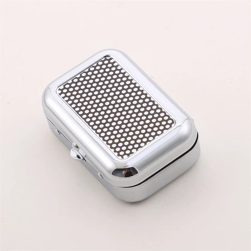 Outdoor Mini Portable Metal Cigarette Ashtray Fashion Ashtray Wiht Lockable Lid Desktop Ash Case Pocket Ashtray Gift For Man