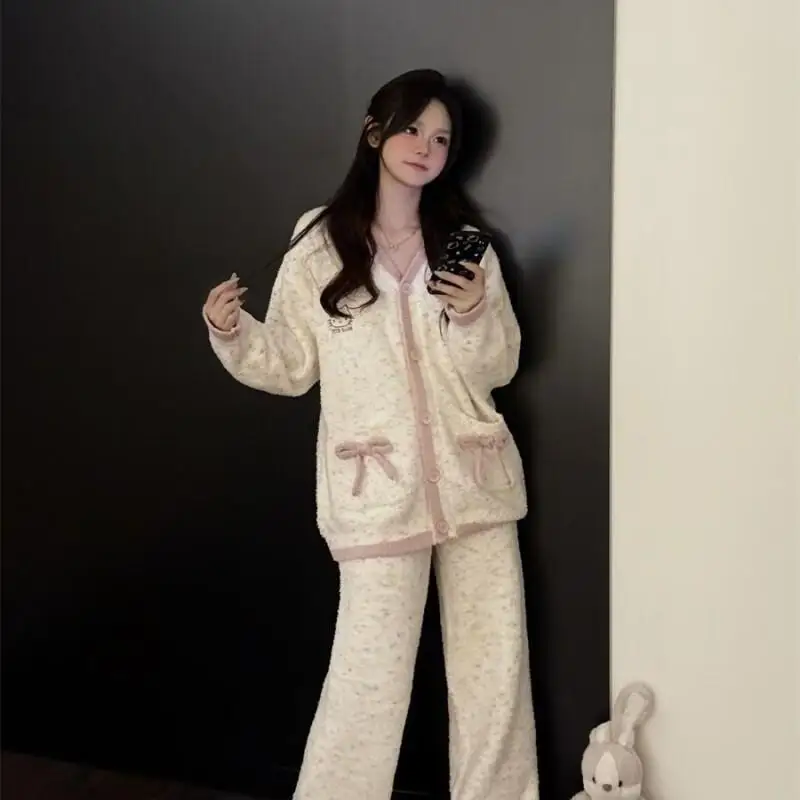 Sanrio hello kitty fresco doce coral velo bonito kawaii loungewear engrossar inverno manter quente roupas de salão terno dos desenhos animados elegante