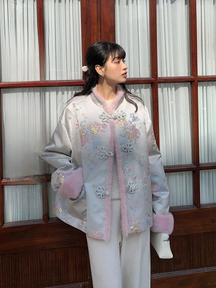 

Женская модная куртка в китайском стиле с вышивкой и отделкой из норки, на пуговицах, осенне-зимняя, из хлопка, с атласными элементами, коллекция Cheeseandkisses