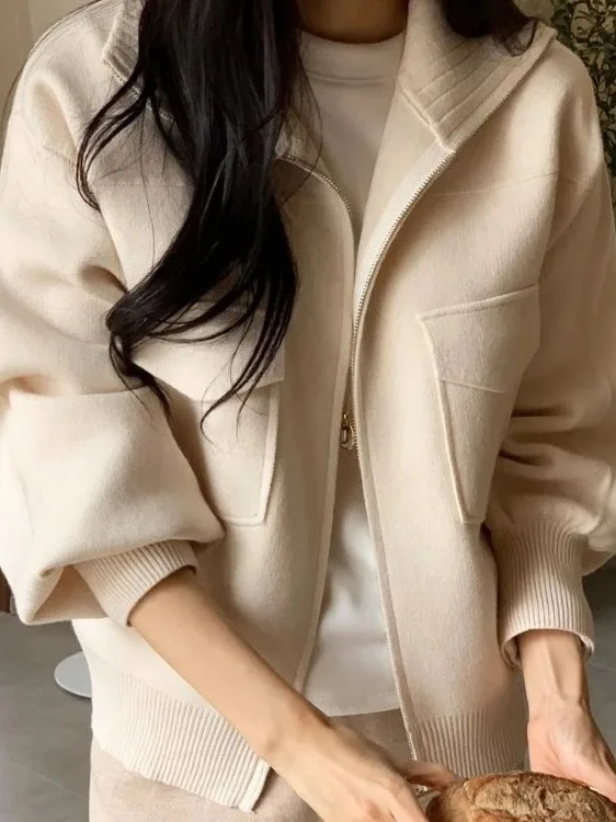 

Осенний вязаный дэт, женский модный свободный свитер, возрастной шикарный повседневный трикотаж Aosphere для женщин