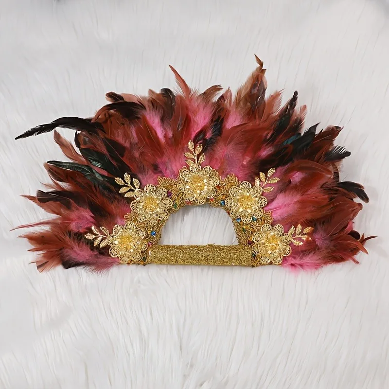 Party-Hochzeitsdekorationen, geeignete Bekleidungsaccessoires und Handfächer zur Dekoration der Hochzeitsfeier