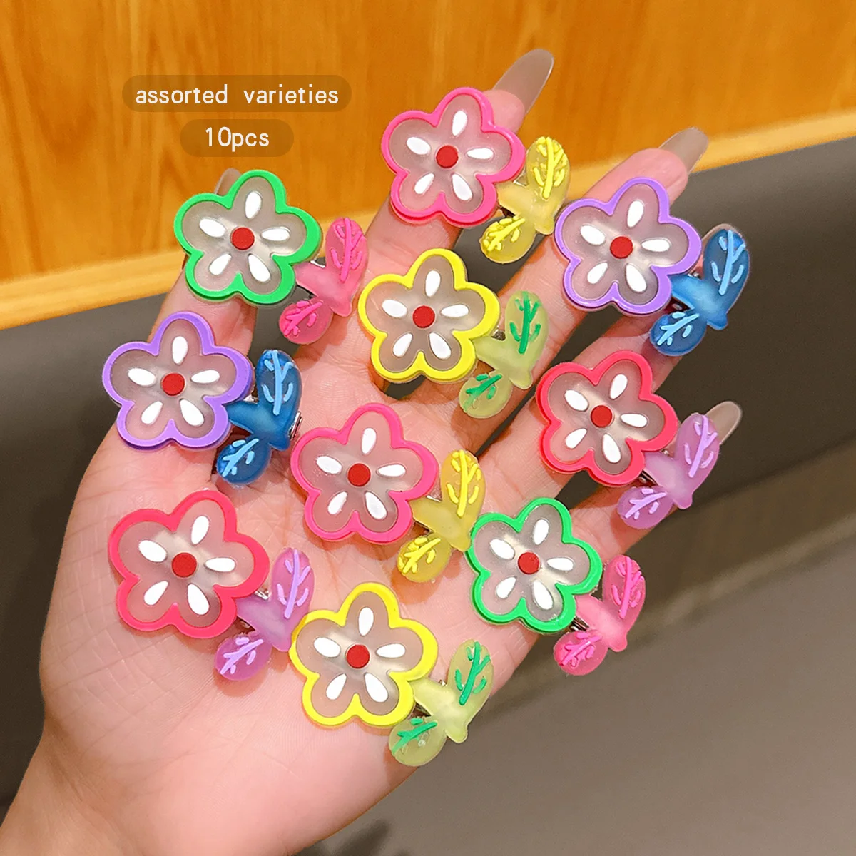 

10 sweet and versatile colorful random flower hair clips suitable for daily hair accessories