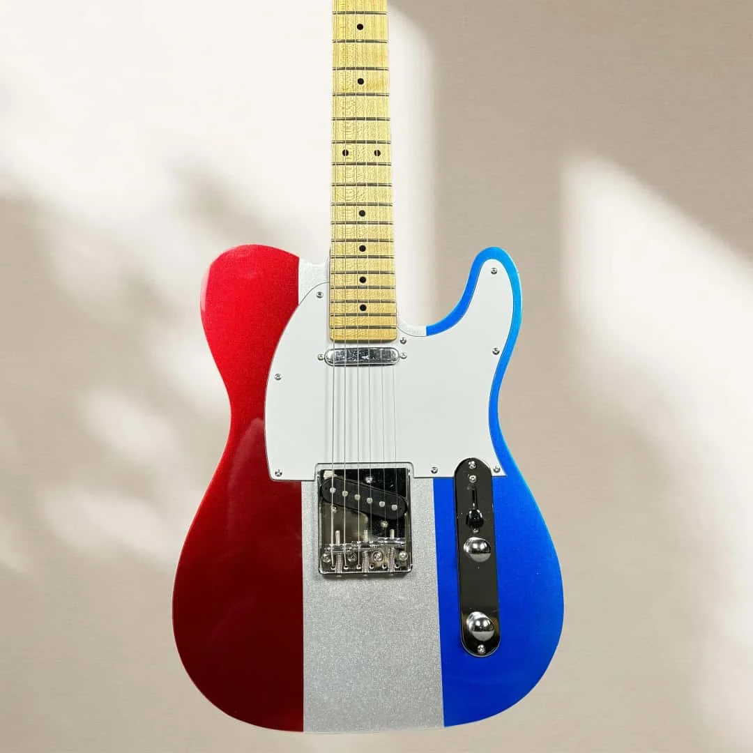 

Free Shiping Cool Tri Color Splicing Tele Electric Guitar Maple Fingerboard Mahogany Body Material 22 Tone Comfortable grip