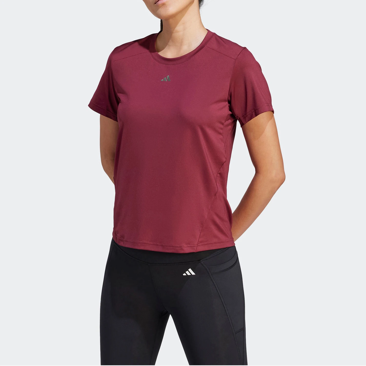 

Adidas Official Genuine New Women's Round Neck Breathable Sports Training Short Sleeve T-Shirt IN6210