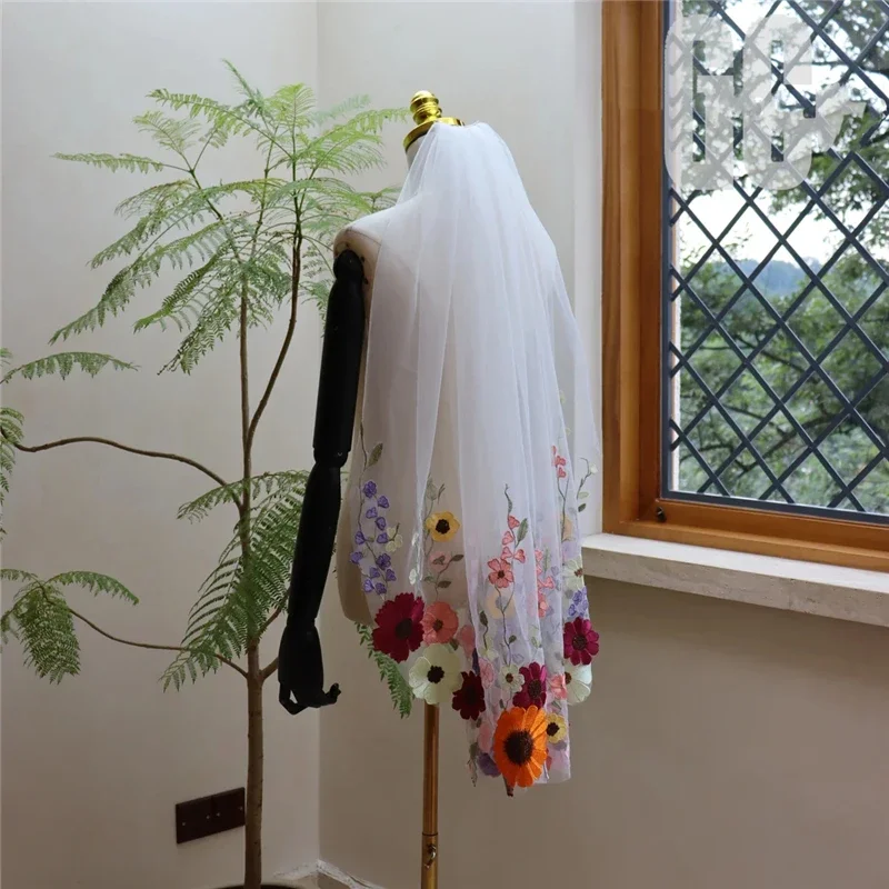 

Sunflower Multicolored Floral Wedding Bridal Veils Colorful Yellow Pink Purple Flowers Unique Accessories For Brides Fingertip