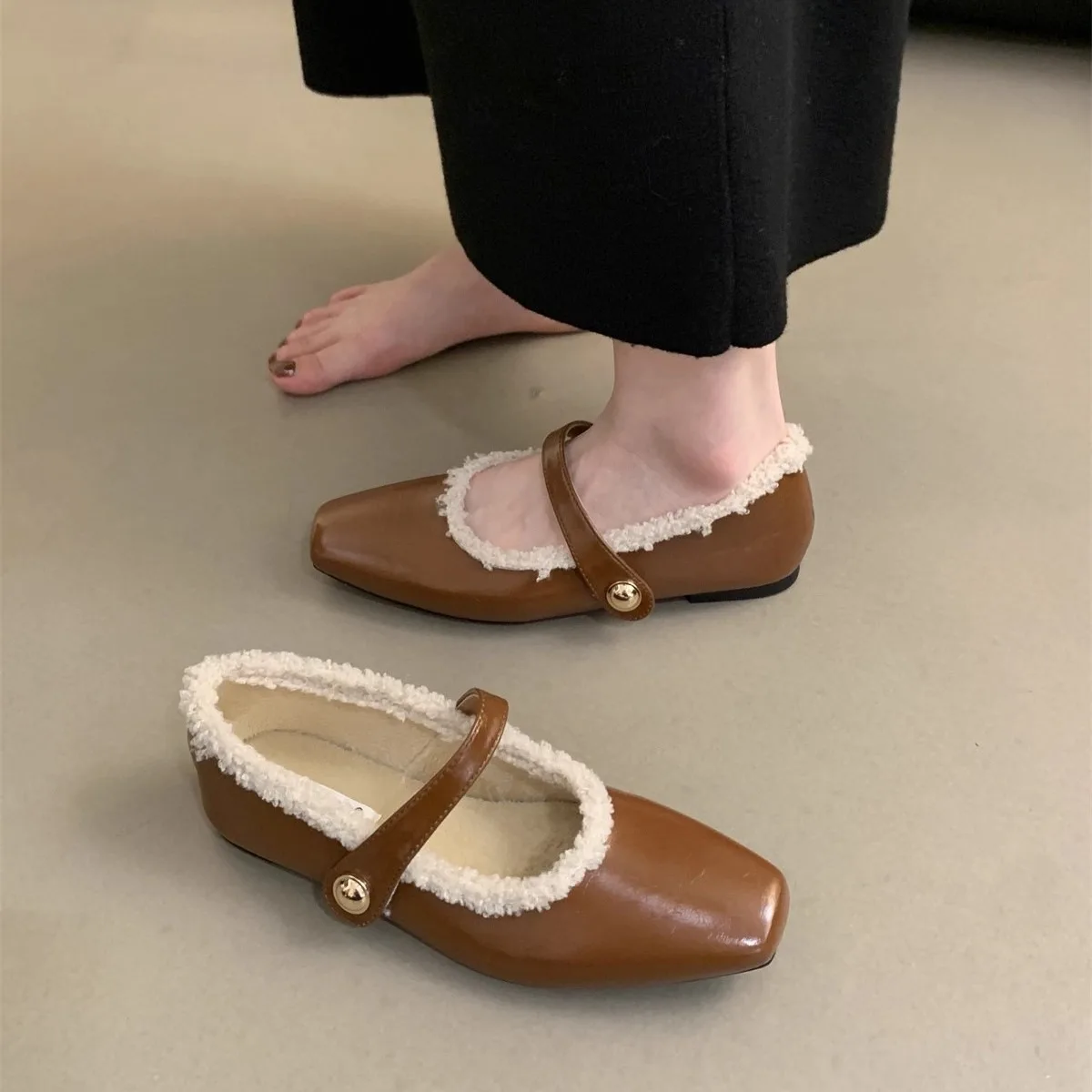 

Женская обувь на плоской подошве с мехом, новая зимняя удобная мягкая обувь, модные лоферы с неглубоким носком, новые элегантные классические модельные туфли на плоской подошве