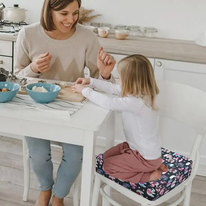 Asiento elevador para mesa de comedor para niños pequeños, cojín de asiento de refuerzo lavable con 2 correas ajustables, silla con hebilla de seguridad