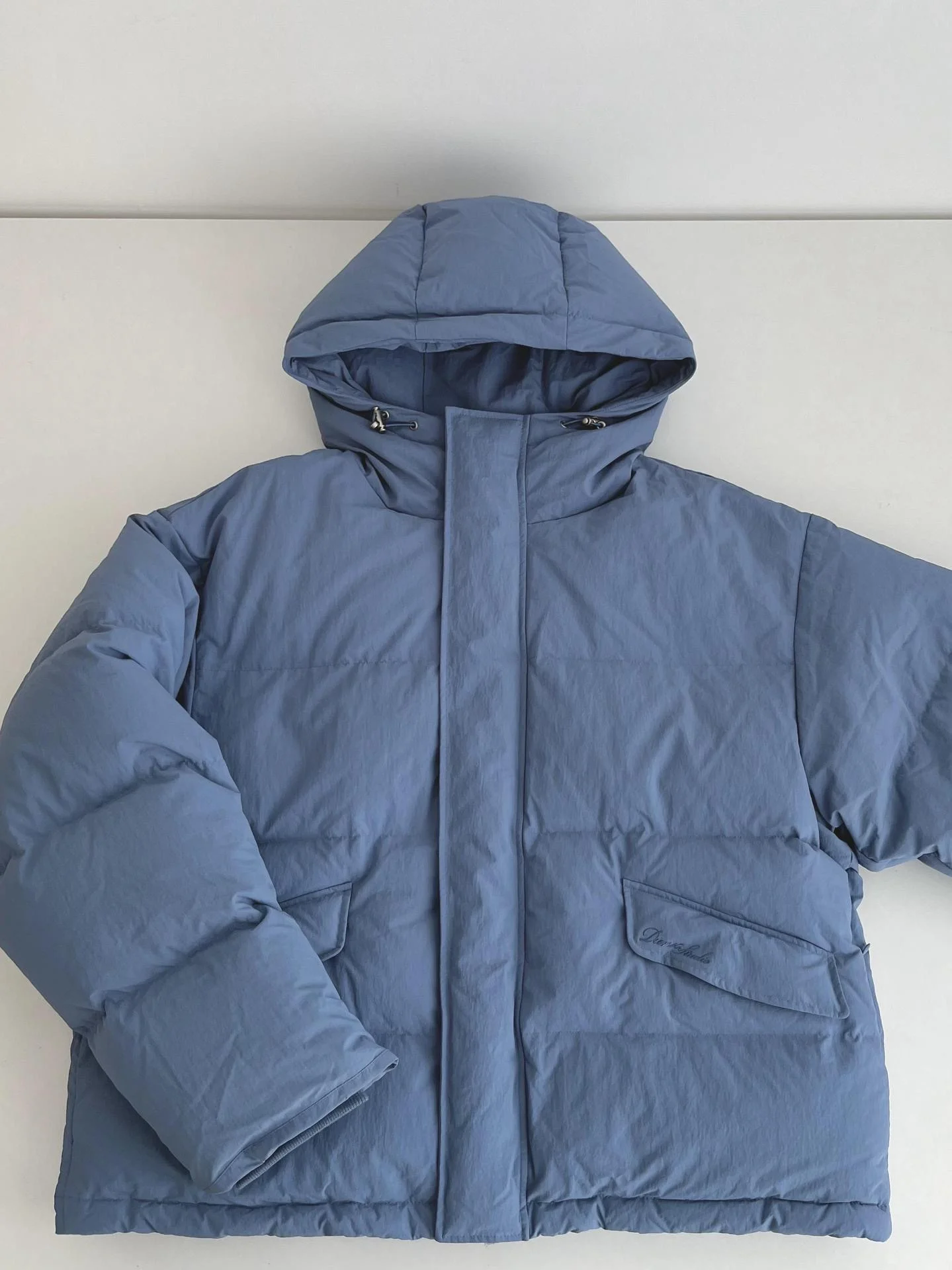 เสื้อโค้ทผู้หญิงแบบมีฮู้ด ยี่ห้อ Thiened รุ่น PREON สำหรับฤดูใบไม้ร่วงและฤดูหนาว อุ่นสบาย บุด้วยขนเป็ดขาว 80% เสื้อคลุมกันหนาว