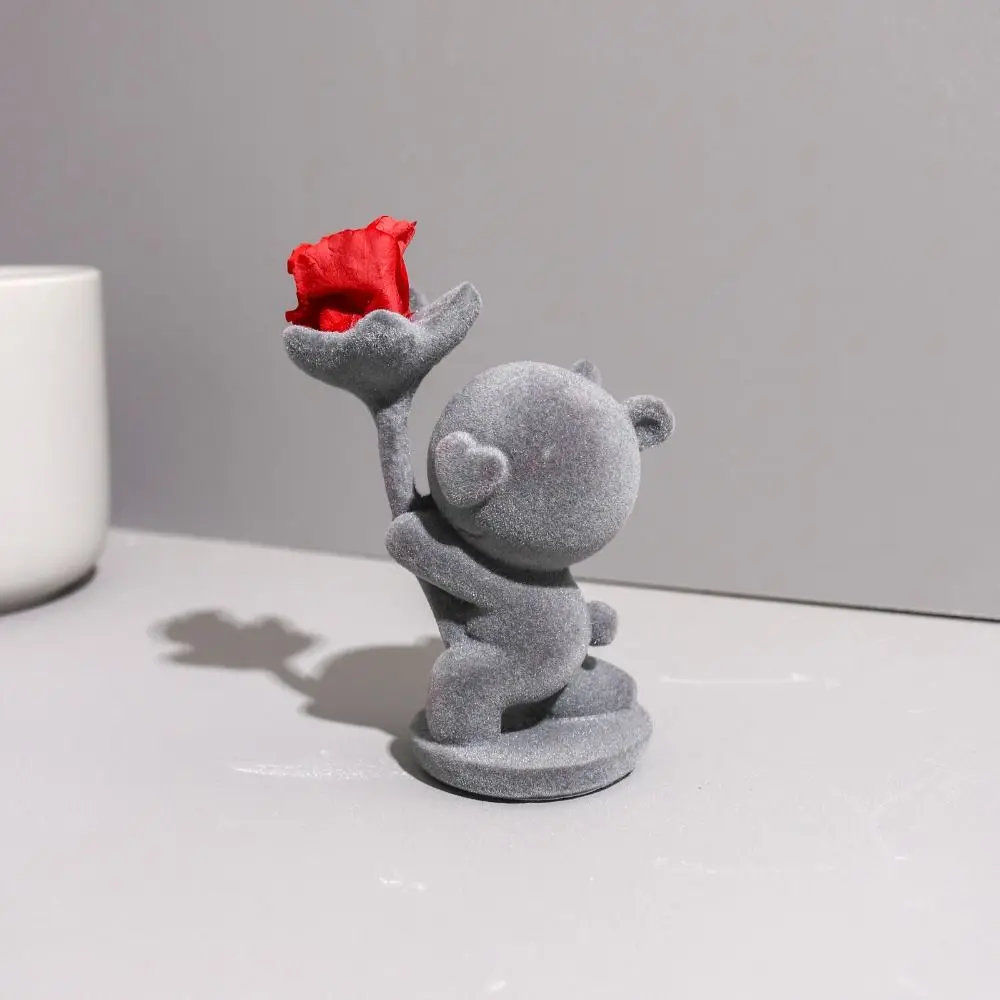 Estatua de flor de oso Artificial, decoración de posición de rodillas, figura de oso Animal flocado, exhibición coleccionable
