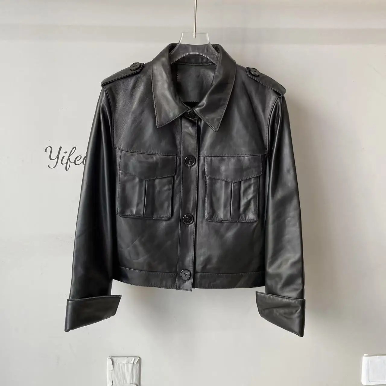 2025年秋新作ファッショナブルな本革ジャケット レディース シープスキン バイカー スリムトップ ユニバーサルマッチ 通勤 スリムロングスリーブ