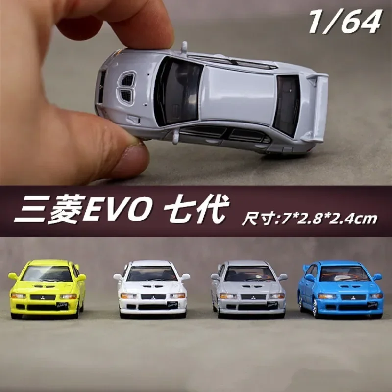 JKM 1/64 Mitsubishi EVO 7 Modello di auto sportiva in lega Modello di veicoli pressofusi Scorrevole ammortizzante Simulazione da collezione Giocattolo