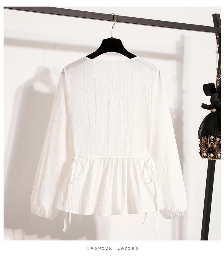 2026 Weiße Bluse mit Kordelzug-Taille, langen Ärmeln, lockerem Schnitt, verjüngendem Peplum, Babydoll-Stil, lässiges Top aus Crinkle-Stoff – Detail 4