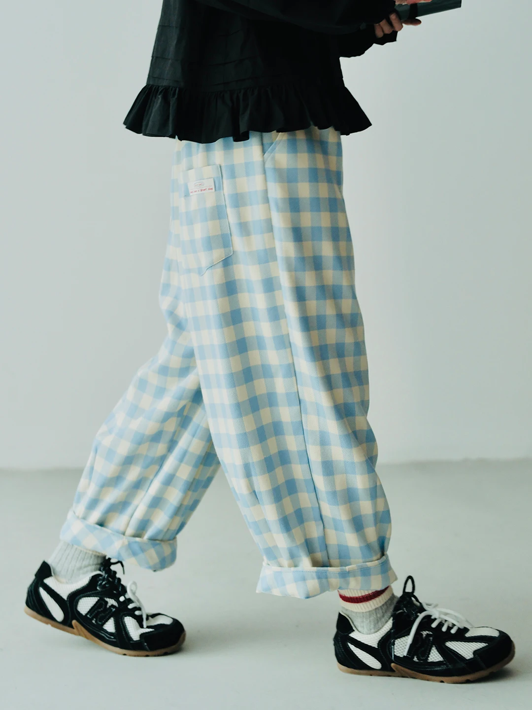 imakokoni 2024 Autumn New Collection Japanese Style Versatile Blue Loose Grid Radish Pants for Women 244752