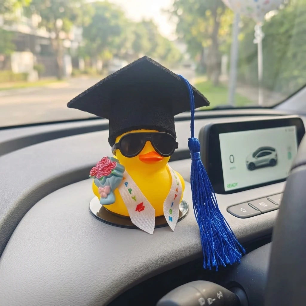 Graduation PhD Hat Yellow Duck Car Ornament PVC Material Non-Slip Base For Vehicle Decoration Gift